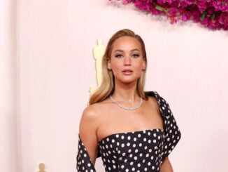 https://famousafrican.com/oscars-2024-jennifer-lawrence-is-effortlessly-elegant-in-black-dior-polka-dot-gown-as-she-graces-the-academy-awards-for-first-time-since-2018-to-present-best-actress/